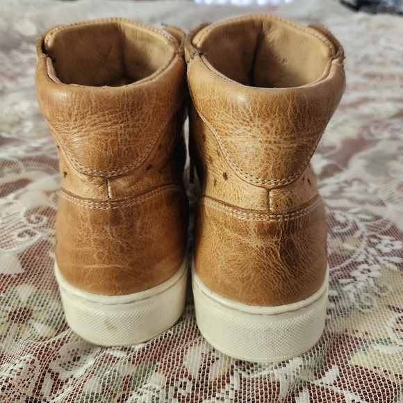 Bed Stu Lirica Womens High-Top Leather Sneakers Perforated Design Size 8 ⚘️HP⚘️ - Picture 5 of 7